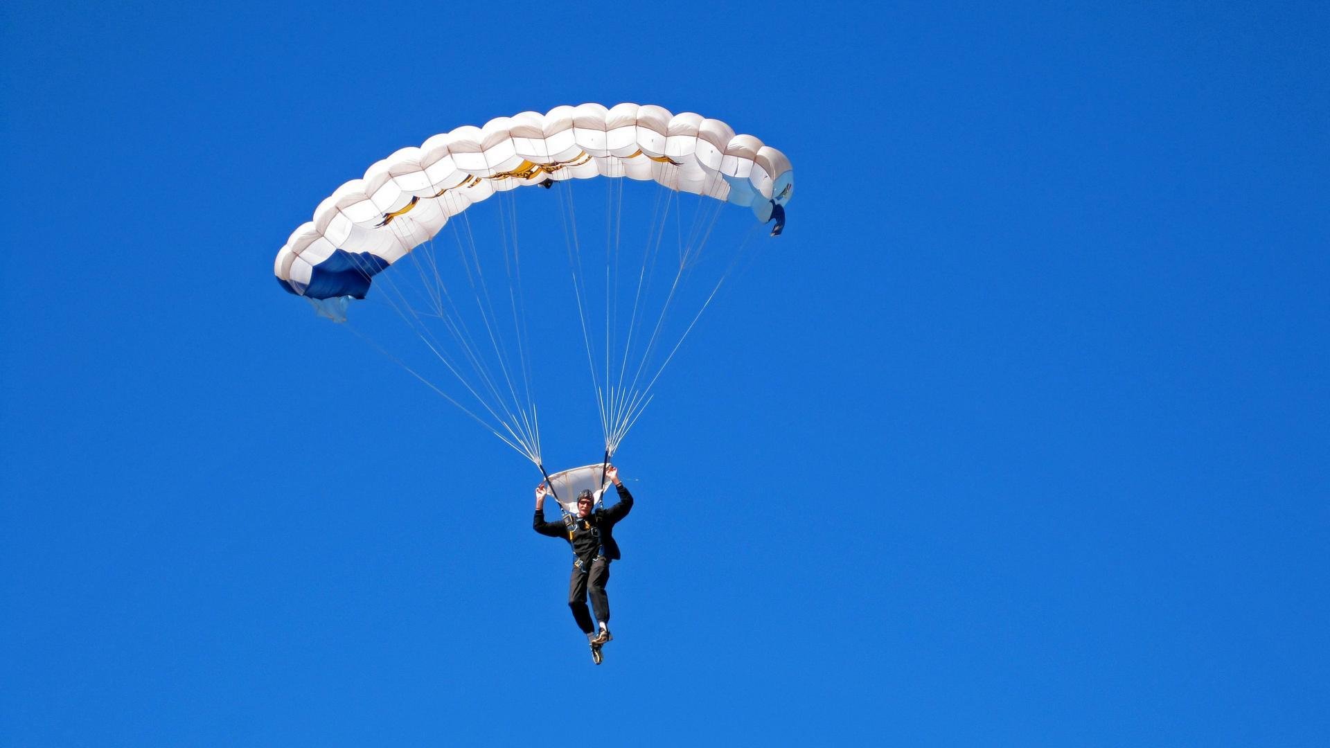 巴拉圭马拉松选手创纪录夺冠,巴拉圭总统马里奥